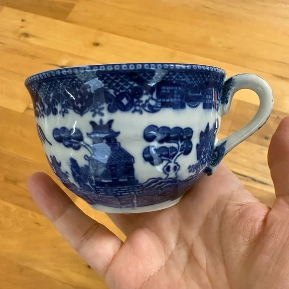 Antique Blue Willow Tea Cup and Saucer - original Japanese - Picture 3 of 7